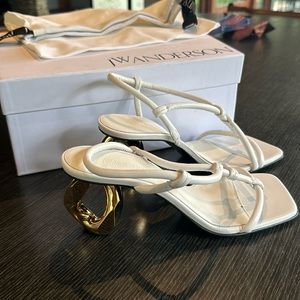 Like new jw Anderson chain heels